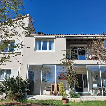 De 3 Etoiles Moriani Apartment